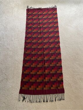 Geometric Block Pattern Fringe Scarf in Burgundy, Olive & Mustard